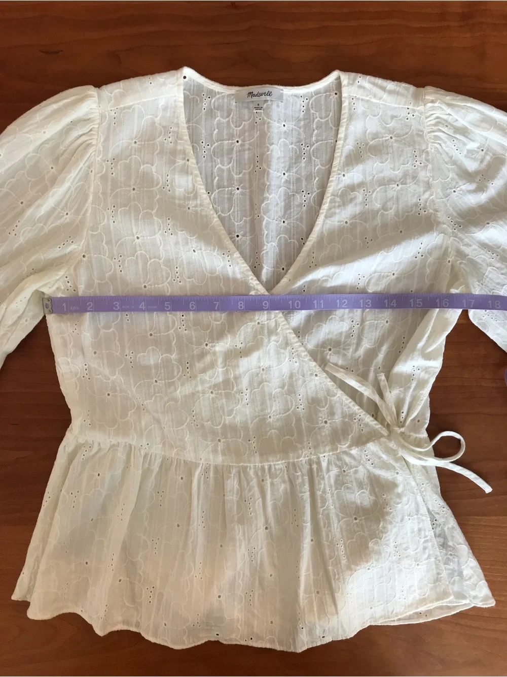 Madewell White Floral Eyelet Wrap Peplum Blouse Puff Sleeve Size Small